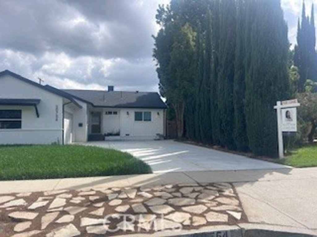 20754 Vose Street, Winnetka, CA 91306