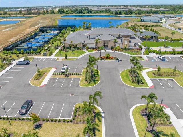 5828 WINDBREAK COURT, Apollo Beach, FL 33572