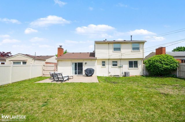 8208 San Marco Boulevard, Sterling Heights, MI 48313