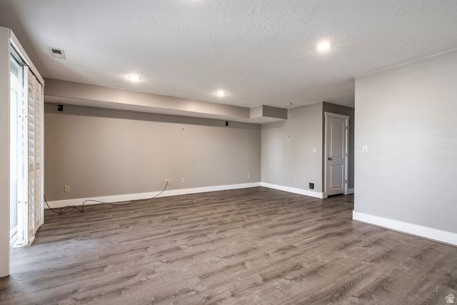 2064 S ORCHARD DR, Bountiful, UT 84010