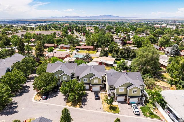 2064 S ORCHARD DR, Bountiful, UT 84010