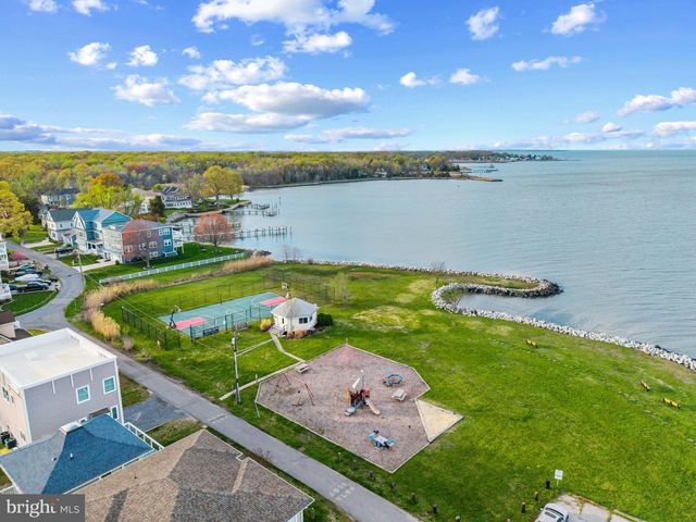 1512 LINCOLN RD, Shady Side, MD 20764