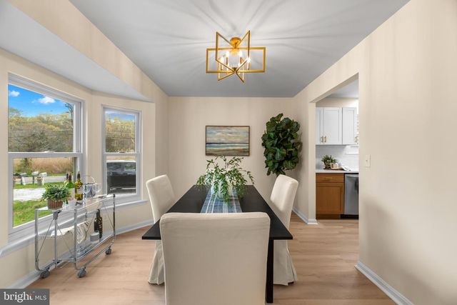 1512 LINCOLN RD, Shady Side, MD 20764