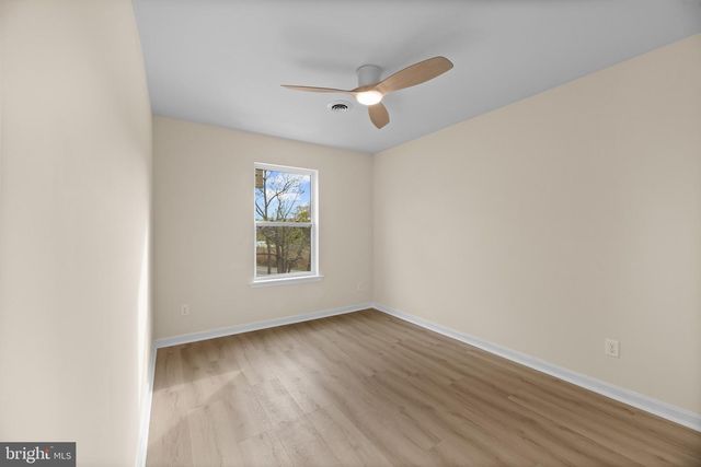 1512 LINCOLN RD, Shady Side, MD 20764