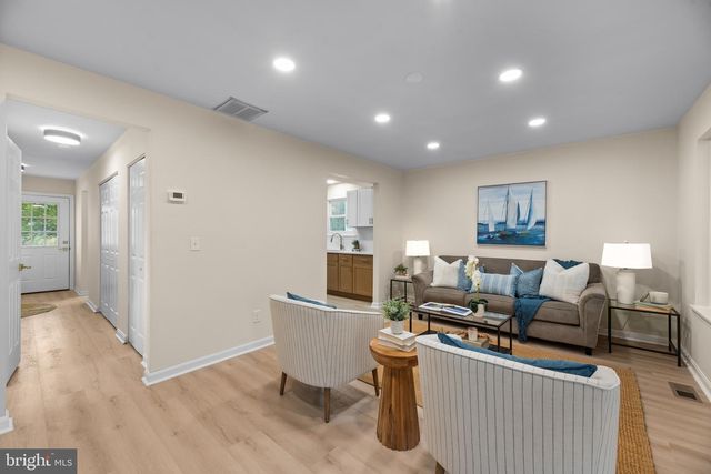 1512 LINCOLN RD, Shady Side, MD 20764
