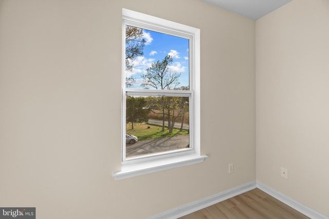 1512 LINCOLN RD, Shady Side, MD 20764