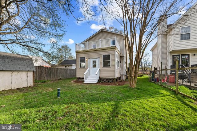 1512 LINCOLN RD, Shady Side, MD 20764