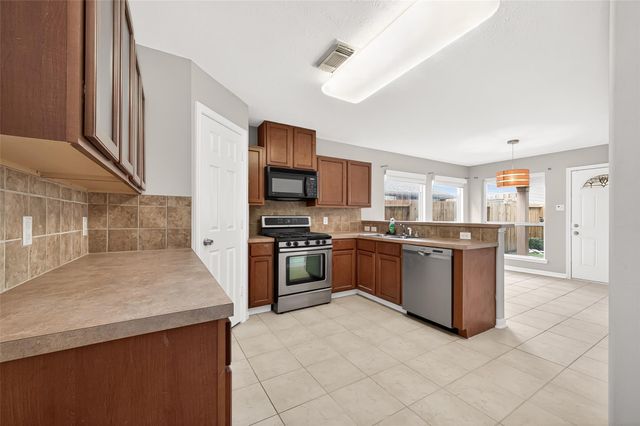 2415 Lacyberry Street, Houston, TX 77080