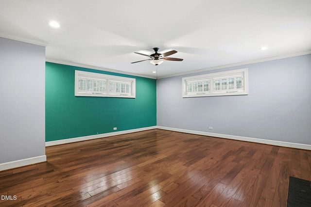 109 W Riverside Drive, Smithfield, NC 27577