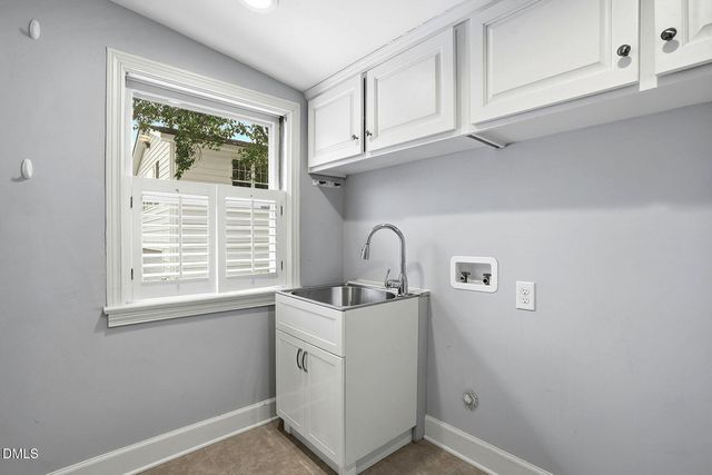 109 W Riverside Drive, Smithfield, NC 27577