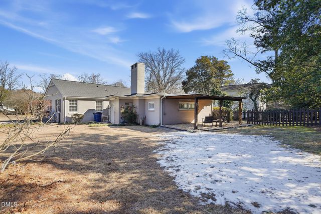 109 W Riverside Drive, Smithfield, NC 27577