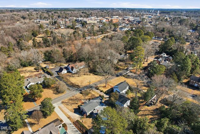 109 W Riverside Drive, Smithfield, NC 27577