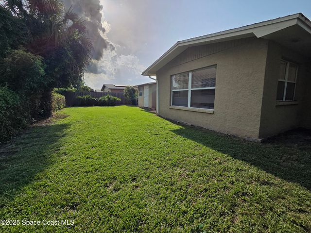 2121 Colony Drive, Melbourne, FL 32935