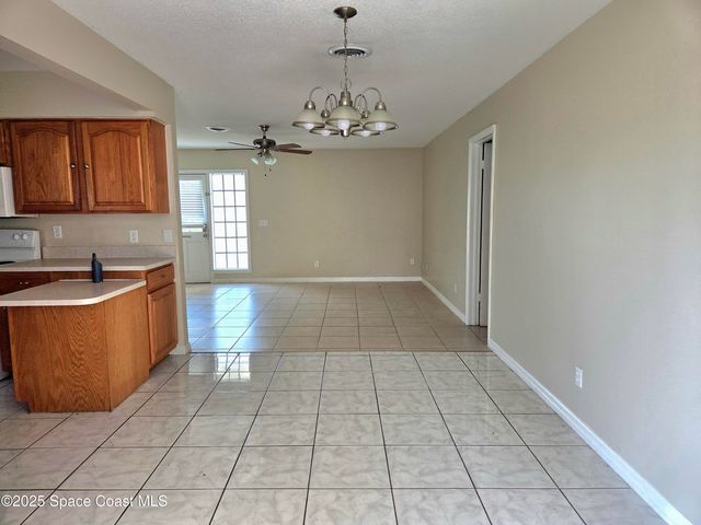 2121 Colony Drive, Melbourne, FL 32935