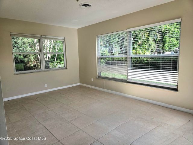 2121 Colony Drive, Melbourne, FL 32935