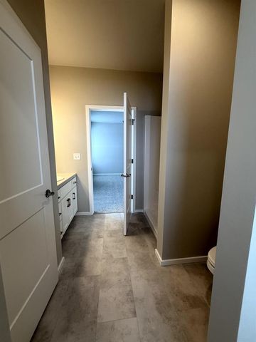 N9305 GEMSTONE COURT, Appleton, WI 54915