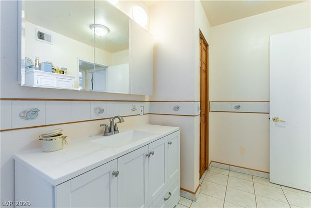 312 Redstone Street, Las Vegas, NV 89145