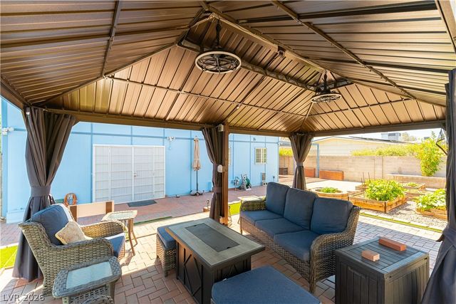 312 Redstone Street, Las Vegas, NV 89145