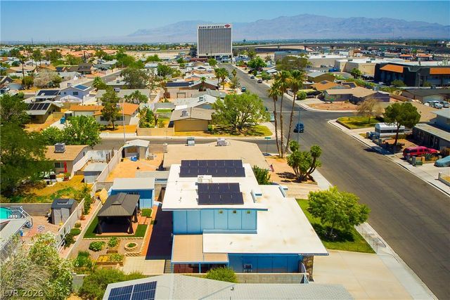 312 Redstone Street, Las Vegas, NV 89145