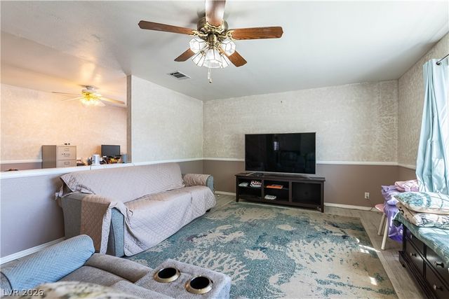 312 Redstone Street, Las Vegas, NV 89145