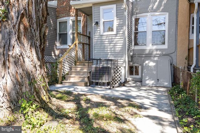 819 CATOR AVE, Baltimore, MD 21218