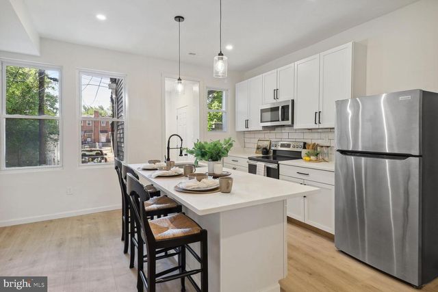 819 CATOR AVE, Baltimore, MD 21218