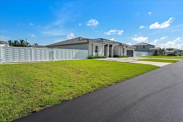 19803 SW 321 Street, Homestead, FL 33030