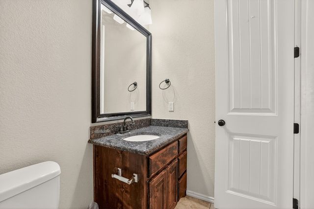 803 Cheyenne St, Midland, TX 79706