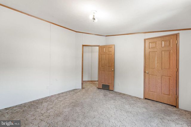 402 FORDHOOK, Doylestown, PA 18901
