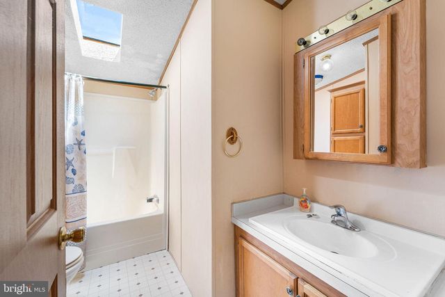 402 FORDHOOK, Doylestown, PA 18901