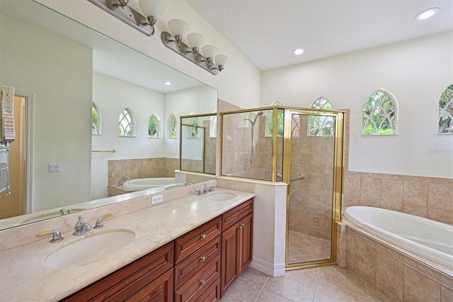 10622 CONCH SHELL TERRACE, Bradenton, FL 34212