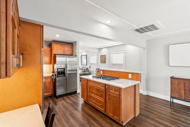 4502 Vista St, San Diego, CA 92116