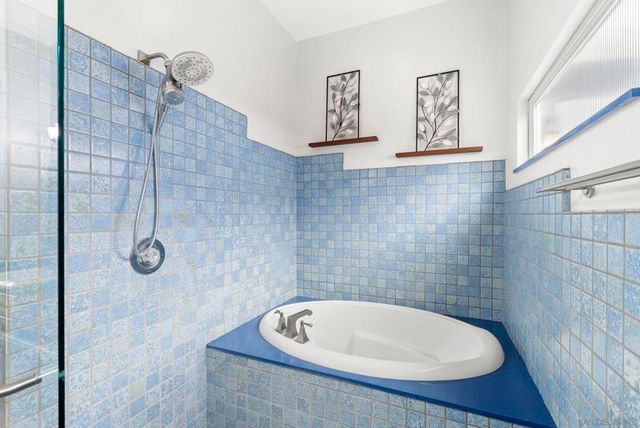 4502 Vista St, San Diego, CA 92116