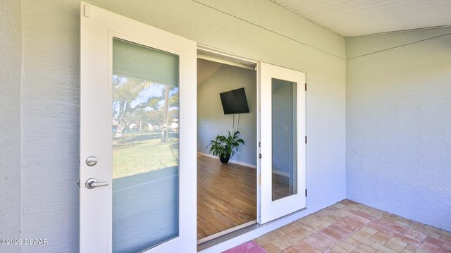 28 Ames Lane, Daytona Beach, FL 32118