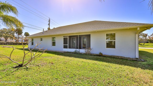 28 Ames Lane, Daytona Beach, FL 32118