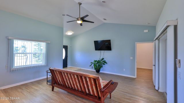 28 Ames Lane, Daytona Beach, FL 32118