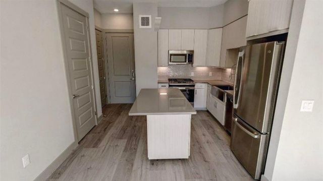 401 W 25th St Street 1441, Houston, TX 77008