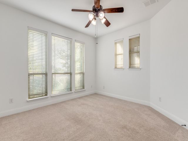 1605 Barnard Lane, Savannah, TX 76227