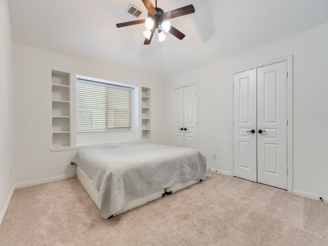 1605 Barnard Lane, Savannah, TX 76227