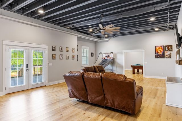 206 Rochelle Circle NE, Charleston, TN 37310