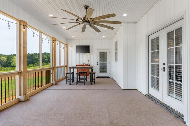 206 Rochelle Circle NE, Charleston, TN 37310