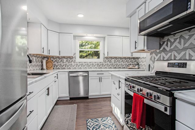 6475 Poorman Road, Battle Creek, MI 49017