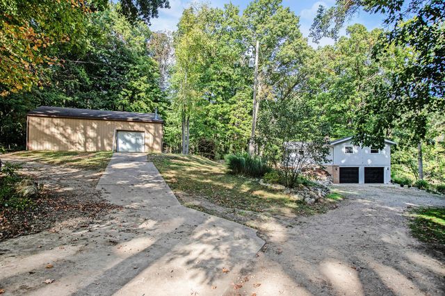 6475 Poorman Road, Battle Creek, MI 49017