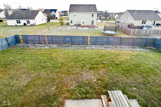 8643 Pattype Lane, Avon, IN 46123