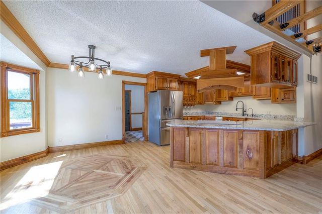 23400 Cottage Lane, Harrisonville, MO 64701