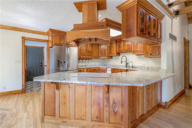 23400 Cottage Lane, Harrisonville, MO 64701