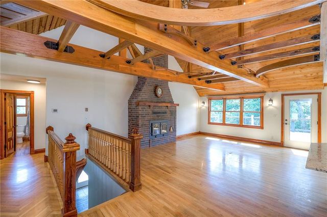 23400 Cottage Lane, Harrisonville, MO 64701