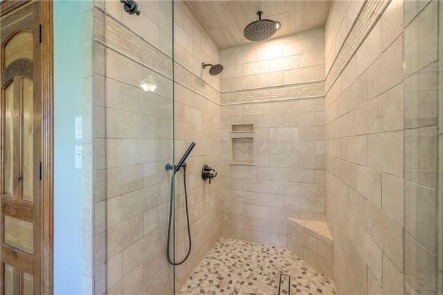 23400 Cottage Lane, Harrisonville, MO 64701