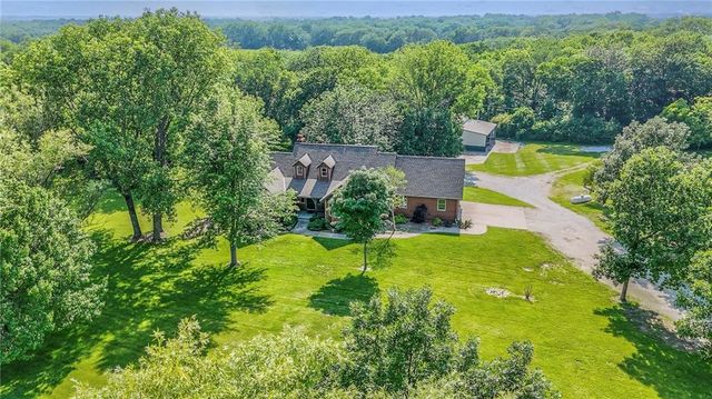 23400 Cottage Lane, Harrisonville, MO 64701