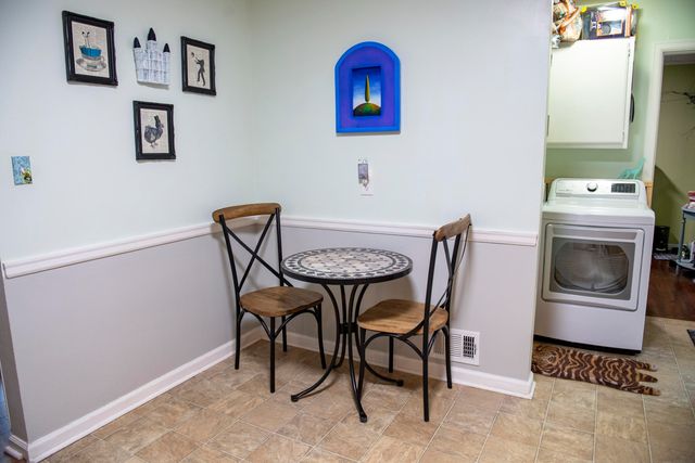2013 Alexandria Drive, Lexington, KY 40504